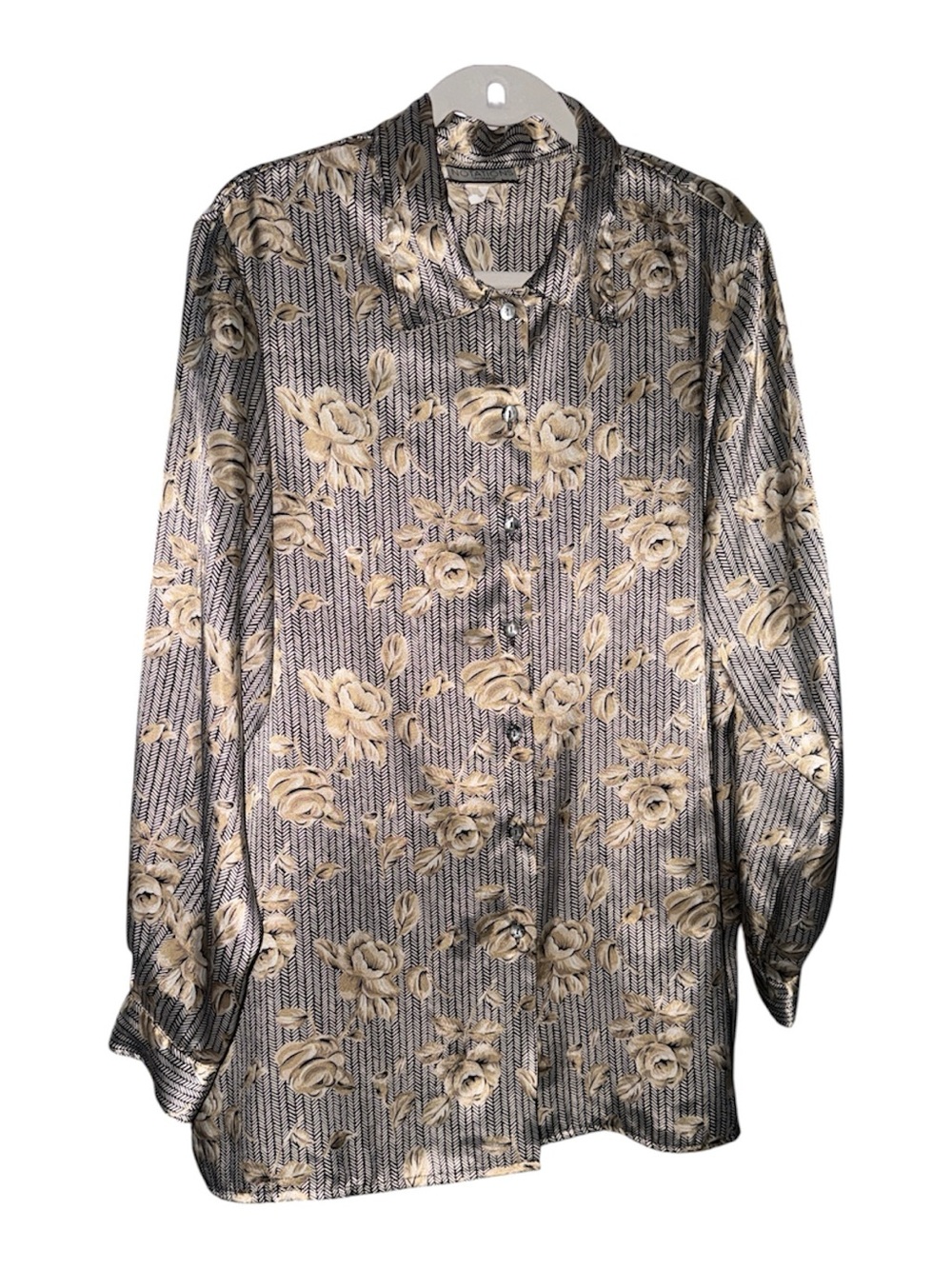 NOTATIONS Woman Floral Button Front Blouse | Relaxed Fit - Picture 2 of 6